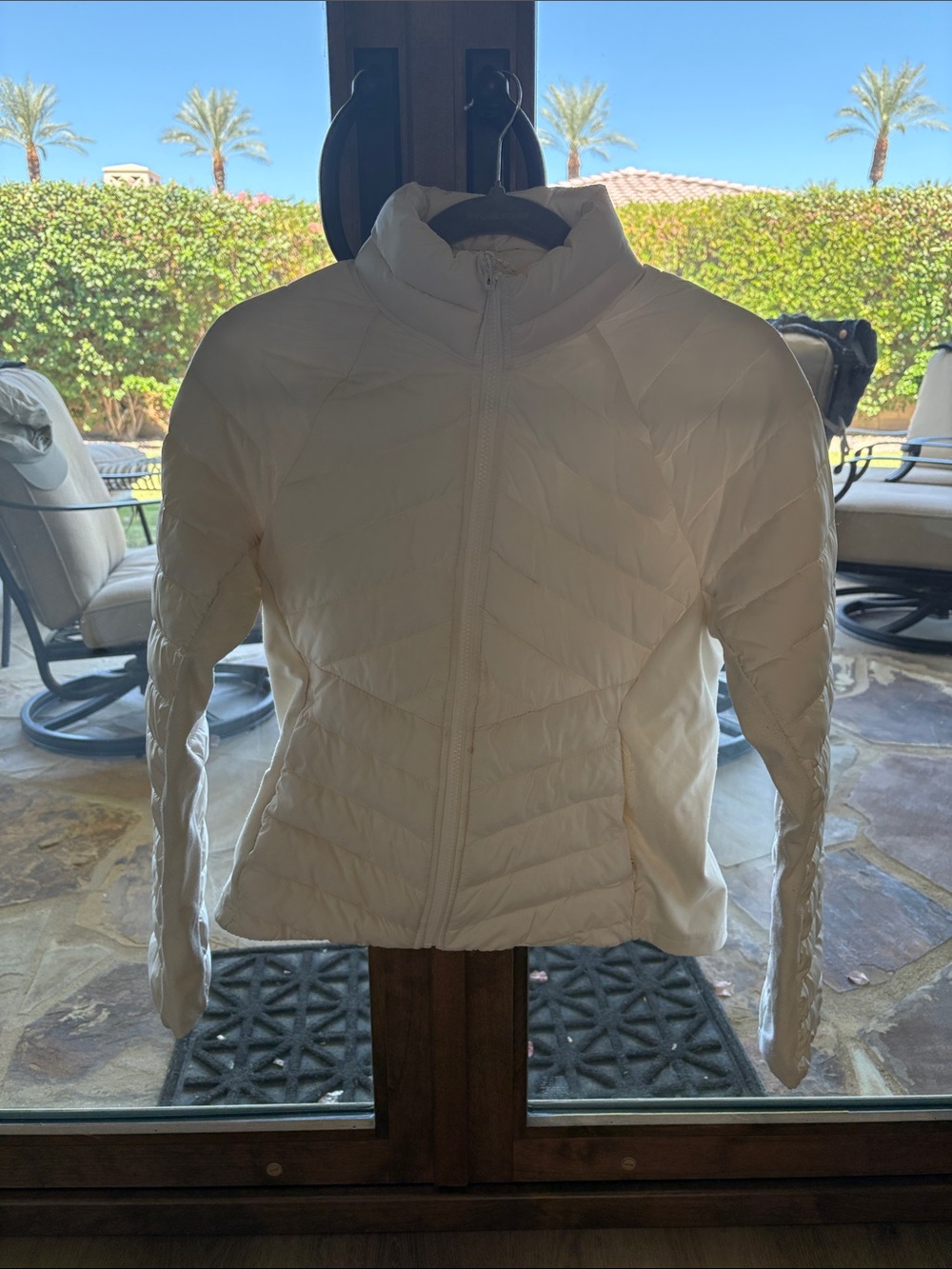 QUICKSALE(48hr only) Women's White Lightweight Packable Puffer Jacket